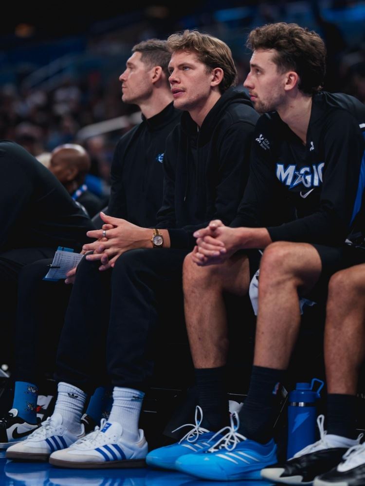 欢迎瓦格纳加入阿迪！利拉德：瓦格纳这赛季会穿我的球鞋打球