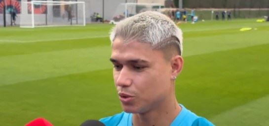 弗拉门戈中场：博塔弗戈曾在世俱杯战胜巴黎，但我们要踢的是决赛