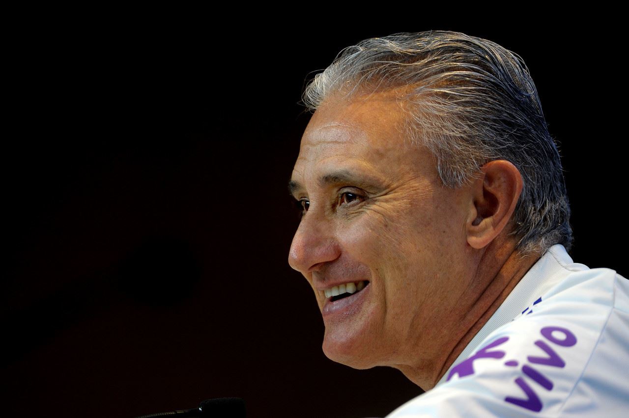 巴媒：前巴西队主帅蒂特即将执教克鲁塞罗，合同将签至2026年底