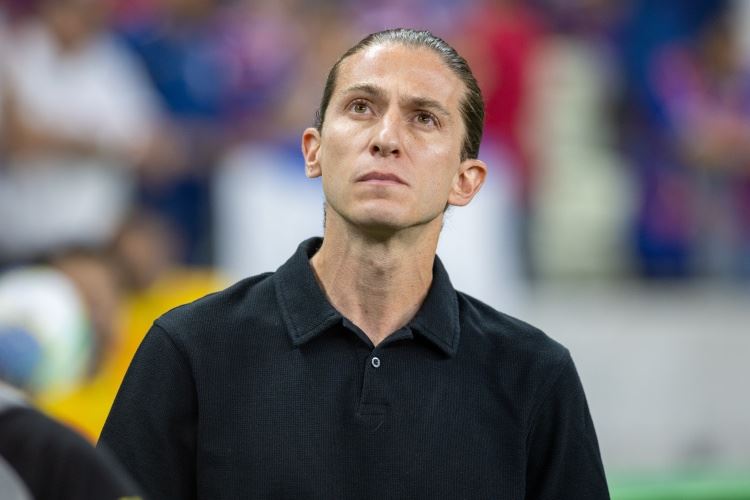 弗拉门戈主帅：巴黎曾击败拥有世界级防线的国米，经验论并不可信