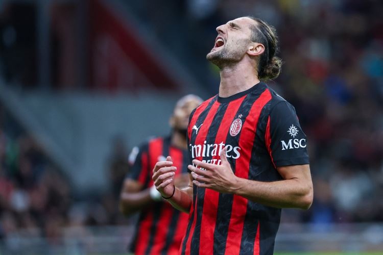 意甲15轮后中场评分TOP5：普利西奇第一，拉比奥特跻身前五